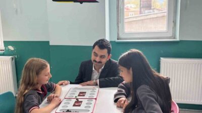 Susuz Kaymakamı Muhammed Emin Tutal, ilçede eğitim alanında yürütülen çalışmaları