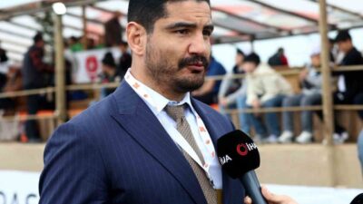 Türkiye Güreş Federasyonu Başkanı Taha Akgül, Etnospor Kültür Festivali’nde ilk