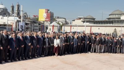 Taksim’de, 19 Mayıs Atatürk’ü Anma Gençlik ve Spor Bayramı nedeniyle