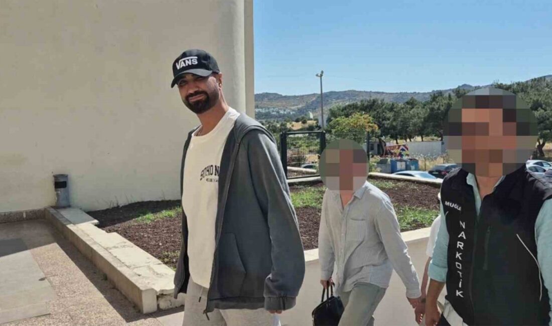 Ünlü isimlere yönelik uyuşturucu soruşturmasında hakkında gözaltı verilen şarkıcı Tan