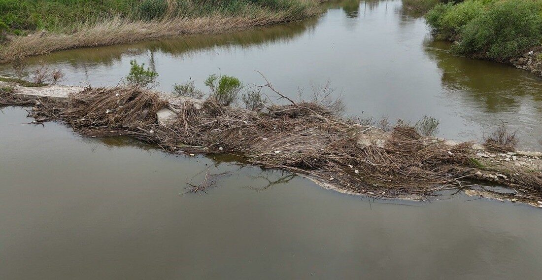 Aydın’ın Söke ilçesine bağlı Sarıkemer Mahallesi’nde, Büyük Menderes Nehri üzerinde