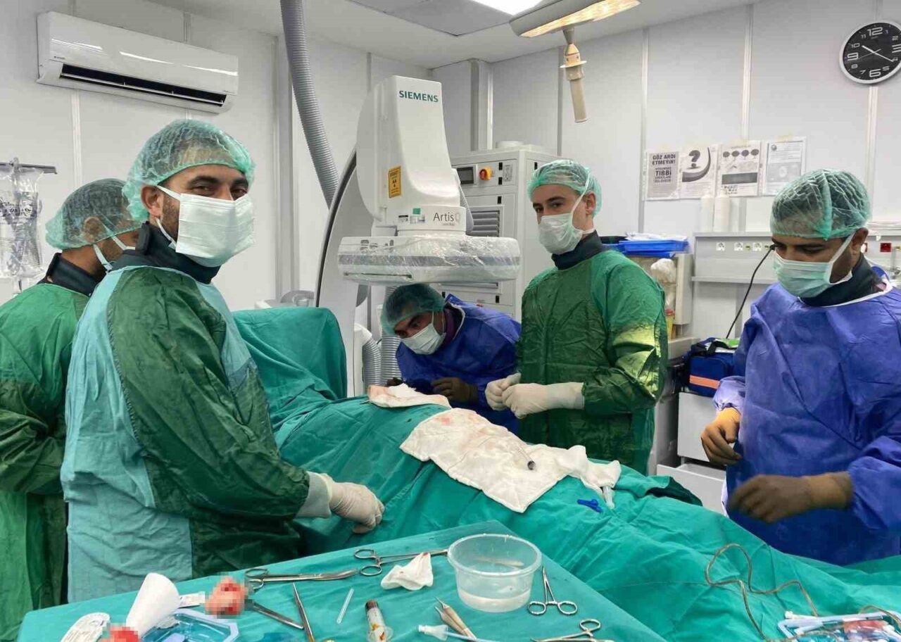 Tarsus Devlet Hastanesi Kardiyoloji Kliniğinde önemli bir başarıya imza atıldı.