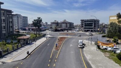 Mersin Büyükşehir Belediyesinin Tarsus’ta yoğun trafik ve kazaların yaşandığı kavşakta