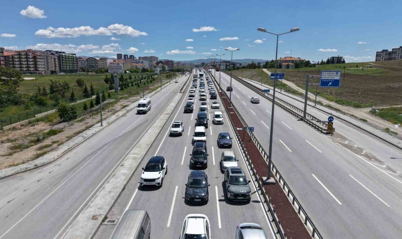 Kurban Bayramı’nın 4’üncü gününde, 43 ilin bağlantı noktası olarak bilinen