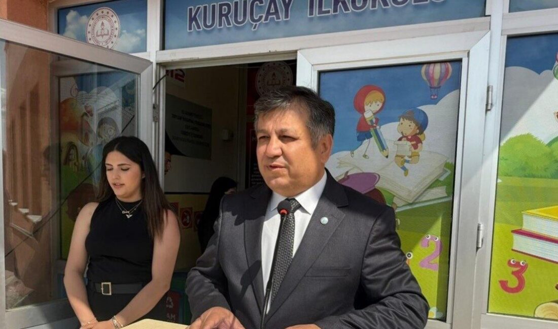 Kütahya Dumlupınar Üniversitesi (DPÜ) Tavşanlı Meslek Yüksekokulu (MYO) öğrencileri, sosyal