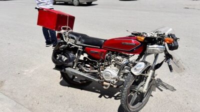 Kütahya’nın Tavşanlı ilçesinde otomobil ile motosikletin çarpışması sonucu meydana gelen