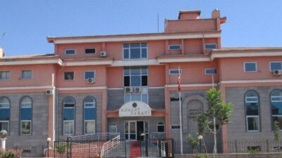 Adıyaman’ın Gölbaşı ilçesinde düzenlenen tefecilik operasyonunda gözaltına alınan 7 şahıstan