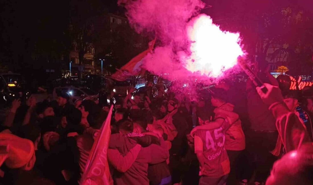Galatasaray’ın Süper Lig’de şampiyonluğunu ilan etmesinin ardından Tekirdağ’da sarı-kırmızılı taraftarların