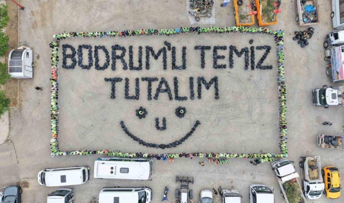 Bodrum Belediye Başkanı Tamer Mandalinci’nin koordinasyonunda “Mavi Beyaz Seferberlik” sloganıyla