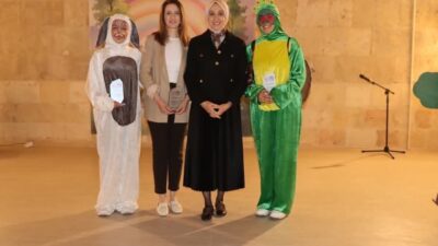 Tercan ilçesinde Erzincan Binali Yıldırım Üniversitesi Tercan Meslek Yüksekokulu öğrencileri