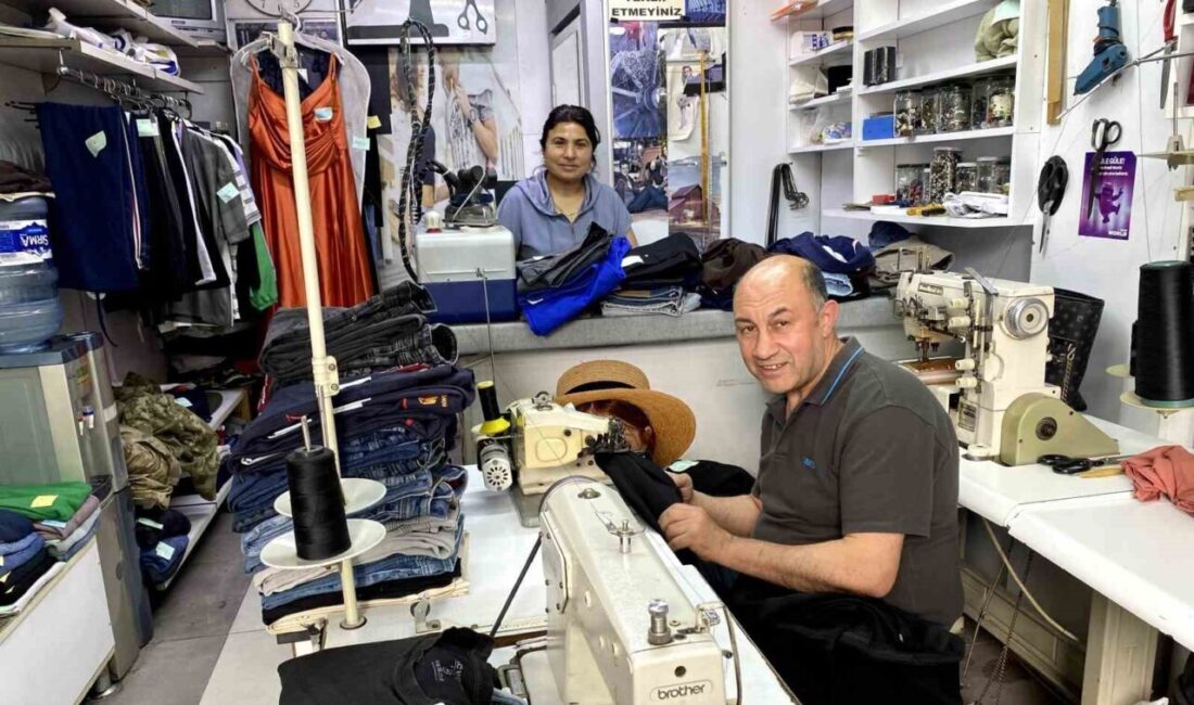 Manisa’nın Alaşehir ilçesinde yaklaşan Kurban Bayramı öncesi terzilerde yoğunluk arttı.