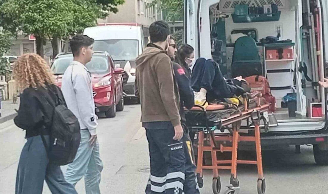 Aydın’ın Efeler ilçesinde ticari araç ile motosikletin çarpışması sonucu meydana