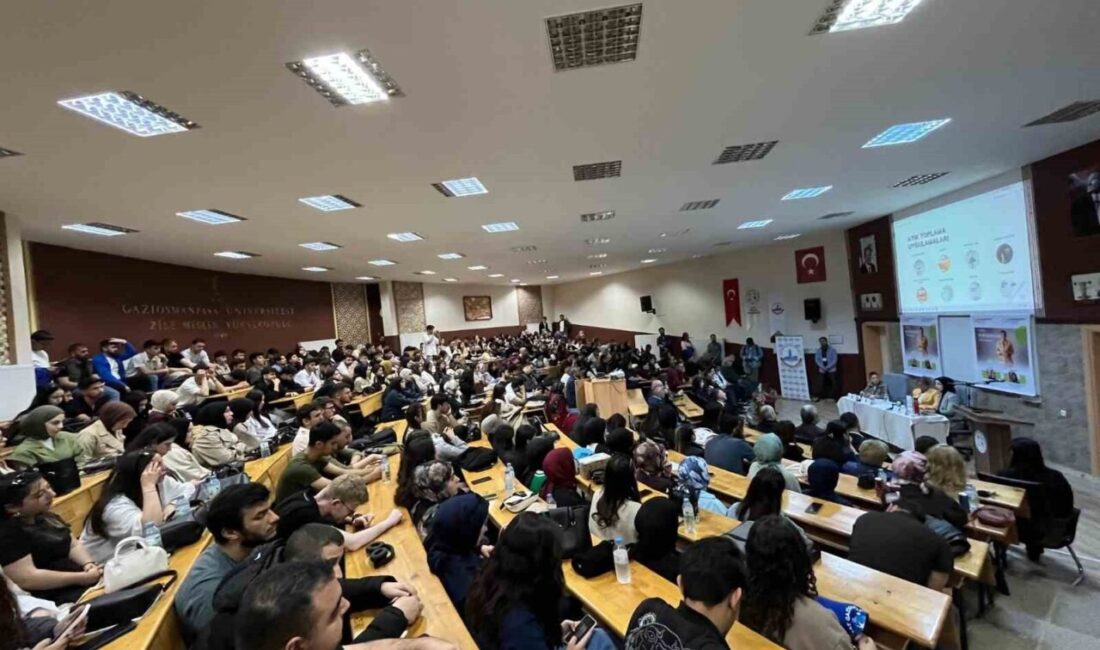 Tokat’ta üniversite öğrencileri, iklim krizine dikkat çeken anlamlı bir panelde