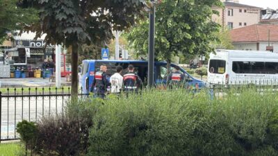 Tokat’ın Erbaa ilçesinde jandarma ekiplerince düzenlenen uyuşturucu operasyonunda gözaltına alınan