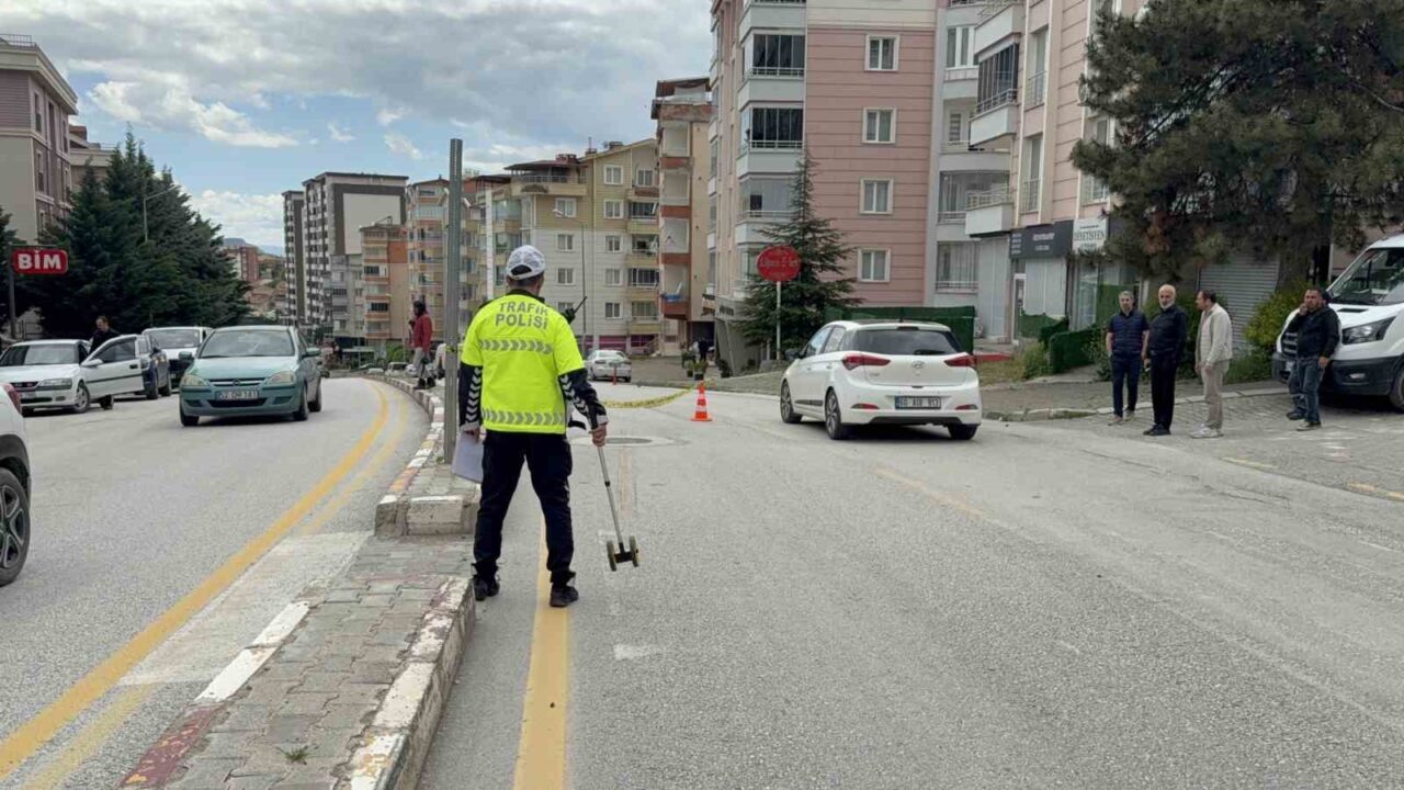Tokat’ta alkollü sürücünün çarptığı kadın, kaldırıldığı hastanede tüm müdahalelere rağmen