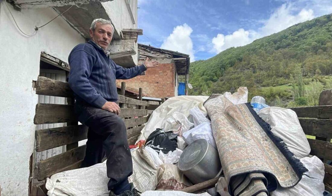 Tokat’ta etkili olan yağışlar nedeniyle merkeze bağlı Mülk köyünde heyelan