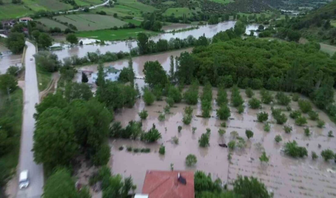 Tokat’ta etkili olan yoğun yağışlar nedeniyle bazı bölgelerde taşkın ve
