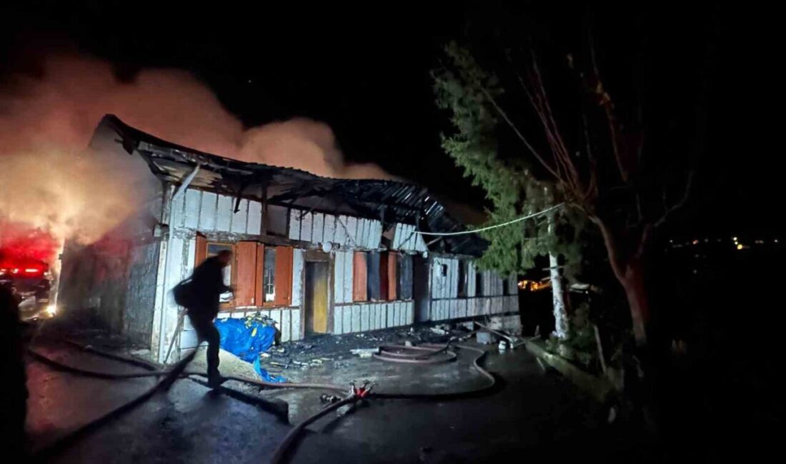 Trabzon’un Hayrat ilçesinde bir evde çıkan yangında 75 yaşındaki kadın