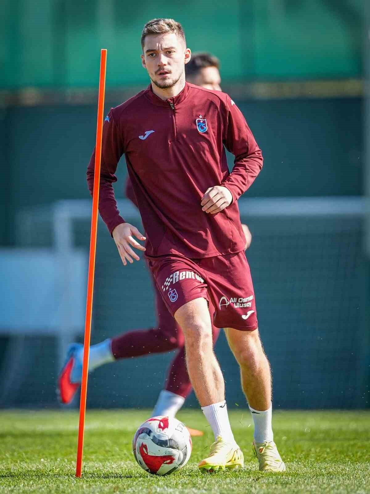 Trabzonspor, geçtiğimiz sezon kiralık olarak forma giyen Beşiktaş’ın Arnavut orta