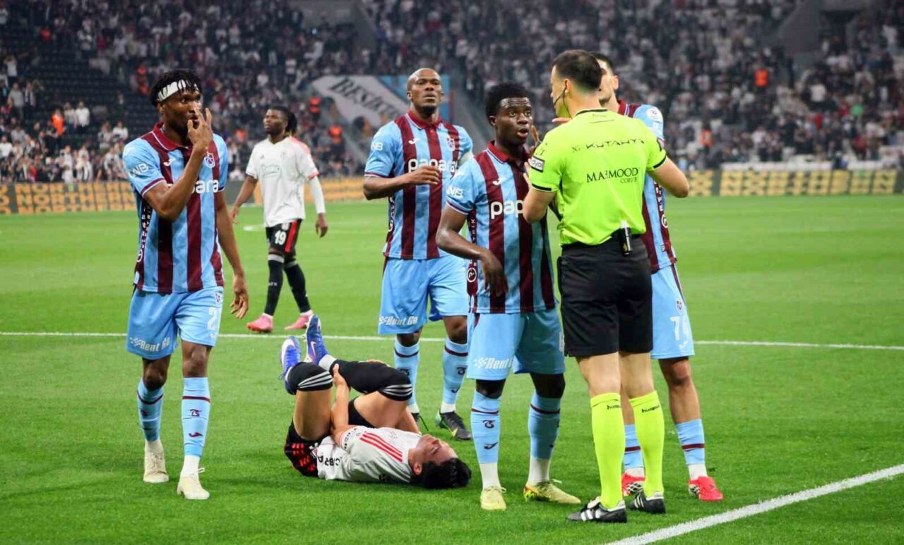 Trendyol Süper Lig’in 33. haftasında Beşiktaş, sahasında Trabzonspor ile karşılaşıyor.