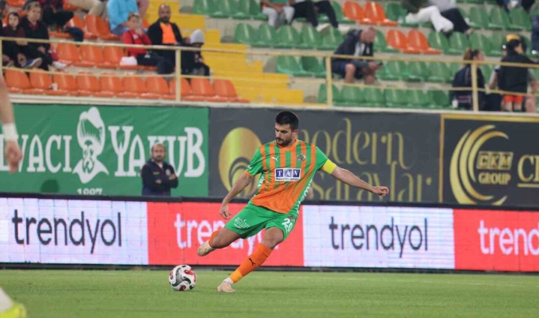 Trendyol Süper Lig’in 33. haftasında Corendon Alanyaspor, sahasında Kayserispor ile