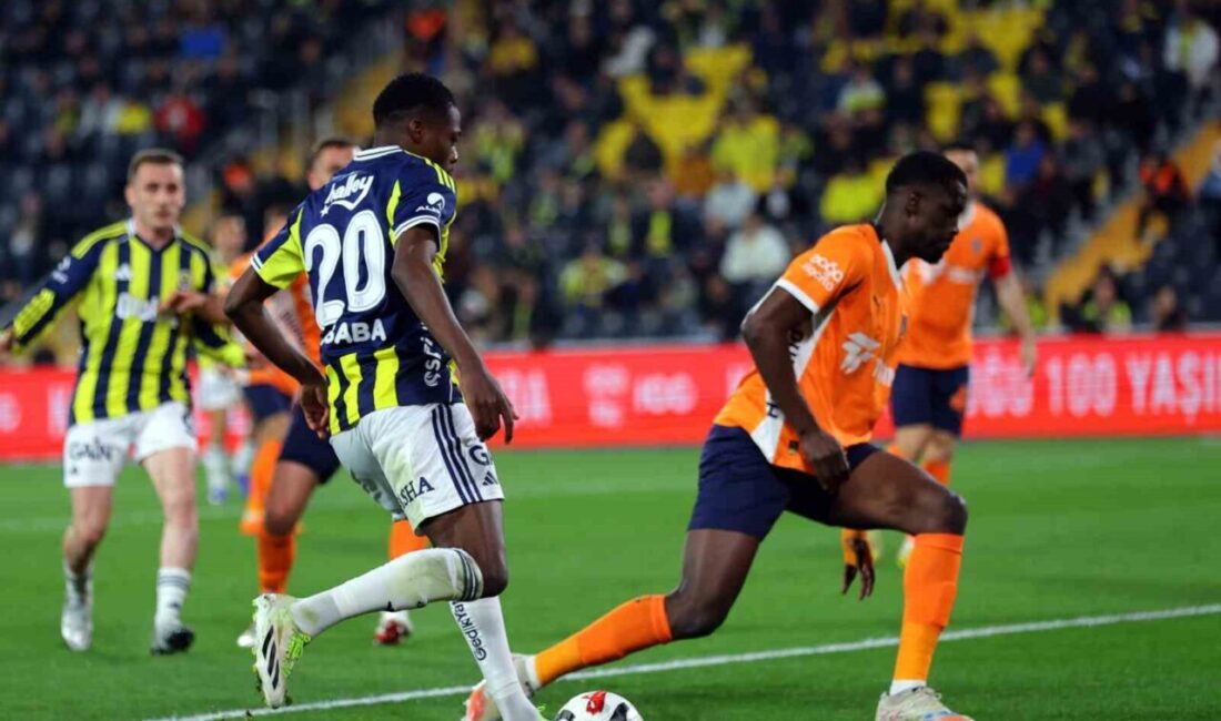 Trendyol Süper Lig’in 32. haftasında Fenerbahçe, sahasında karşılaştığı RAMS Başakşehir’i