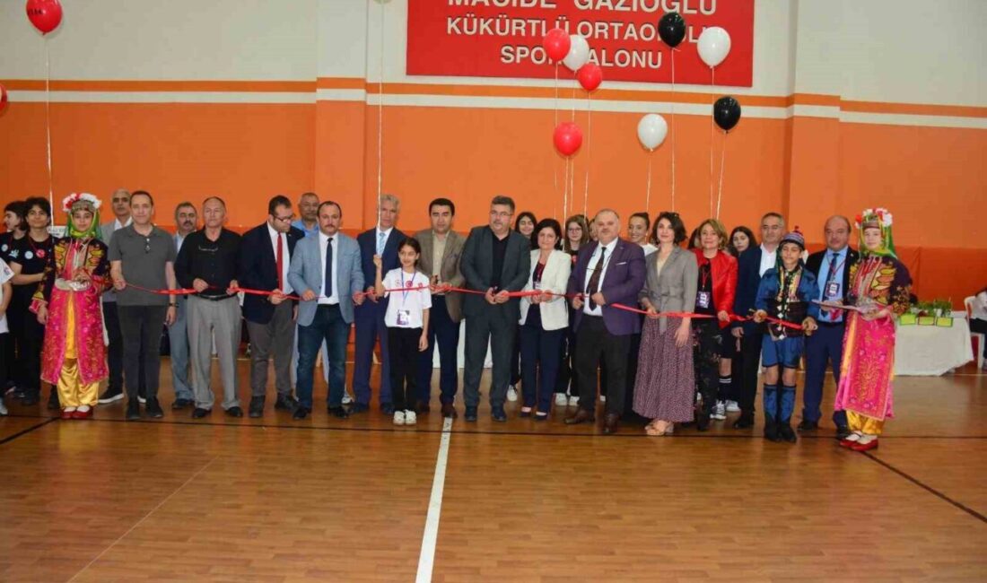 Bursa’da Macide Gazioğlu Kükürtlü Ortaokulu tarafından Teknoloji ve Tasarım öğretmeni