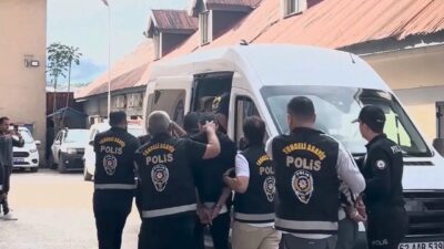 Tunceli’de İl Emniyet Müdürlüğü ekipleri tarafından faizsiz kredi vaadiyle vatandaşları