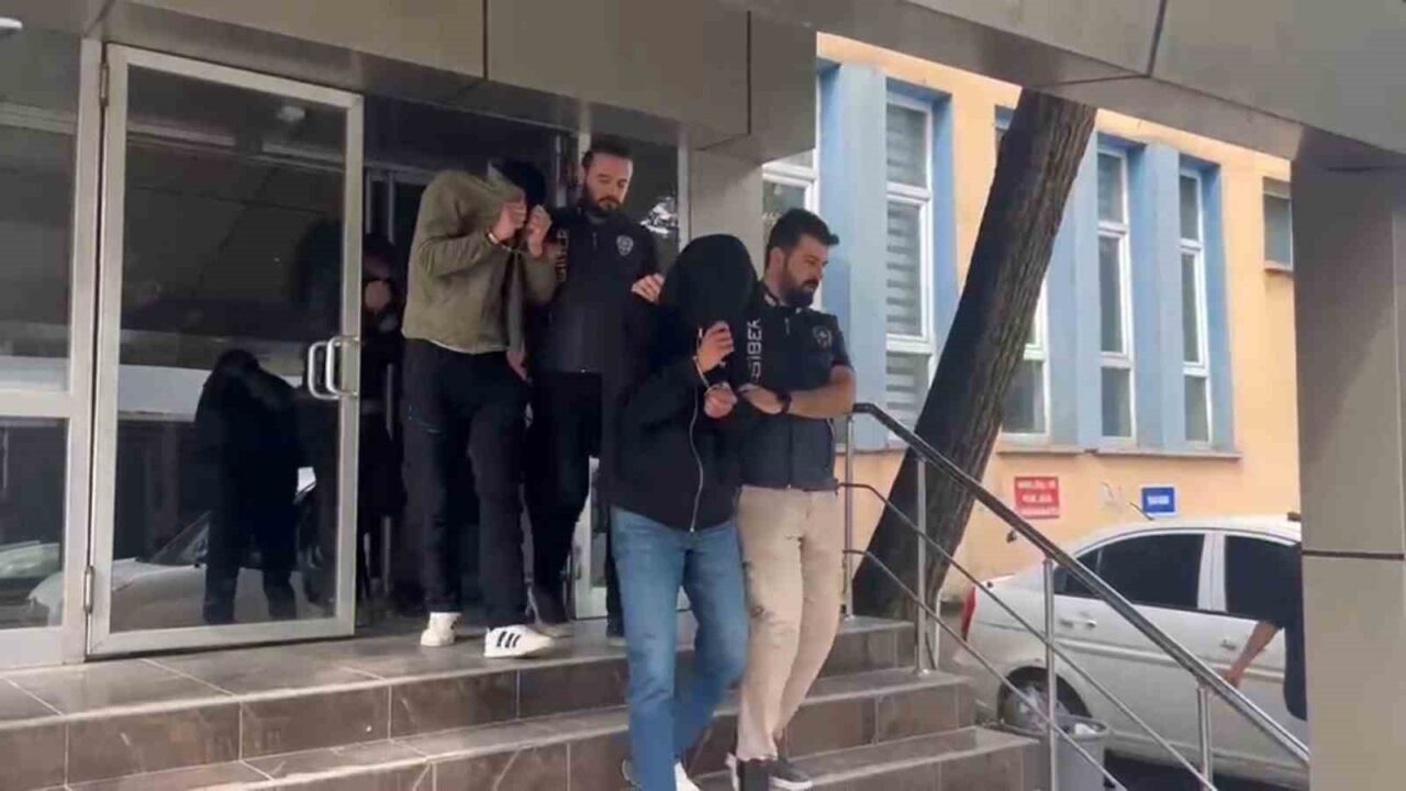 Tunceli’de polis ekiplerince yasa dışı bahis suçlarına yönelik yürütülen operasyonda