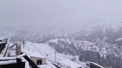 Bahar beklenirken kış geri döndü. Tunceli’nin yüksek kesimlerinde etkili olan