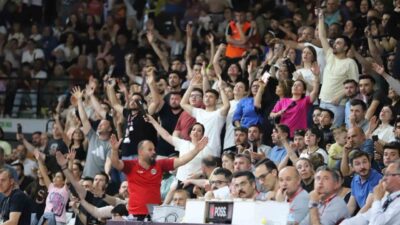 Halkbank Türkiye Kadınlar Basketbol Ligi (TKBL) play-off final serisinde mücadele