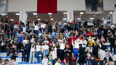 Manisa’nın tek kadın basketbol takımı olan Turgutlu Belediyesi Kadın Basketbol