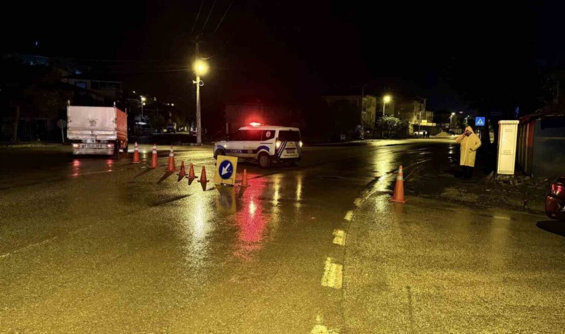 Tokat’ın Turhal ilçesinde etkili olan yağışlar ve Yeşilırmak’taki su seviyesinin