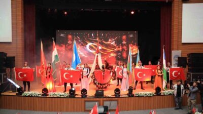 Talas Belediyesi tarafından düzenlenen Uluslararası Türkoloji Zirvesi kapsamında gerçekleştirilen “Talas