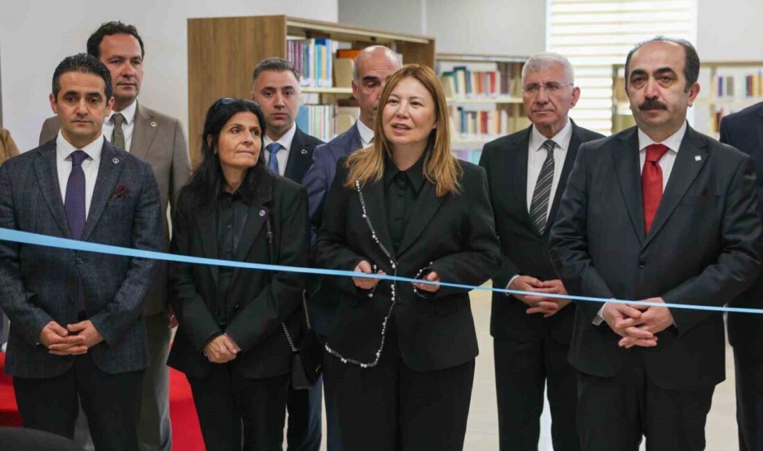 Türk Tarih Kurumu’nun Cumhuriyet’in 100’üncü yılı dolayısıyla üniversite kütüphanelerinde oluşturduğu