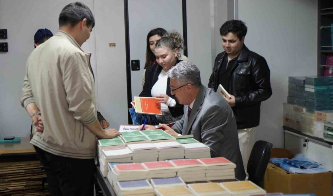 Türk Tarih Kurumu (TTK) Mobil Kitap Satış Mağazası’nın Samsun’daki ilk