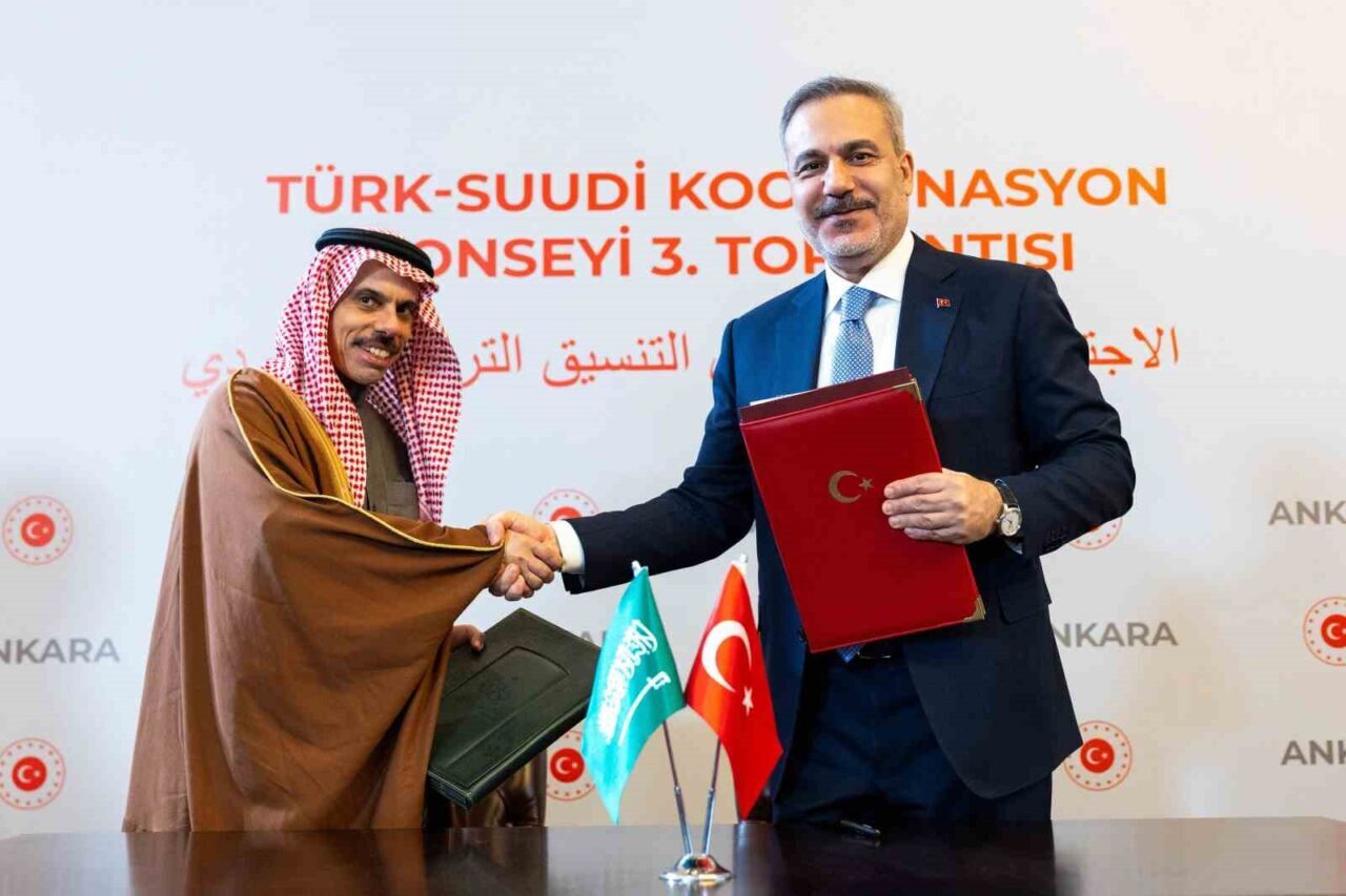 Dışişleri Bakanı Hakan Fidan ile Suudi Arabistan Dışişleri Bakanı Prens