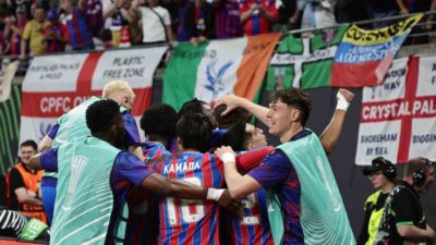 UEFA Konferans Ligi finalinde İngiliz ekibi Crystal Palace, İspanyol temsilcisi