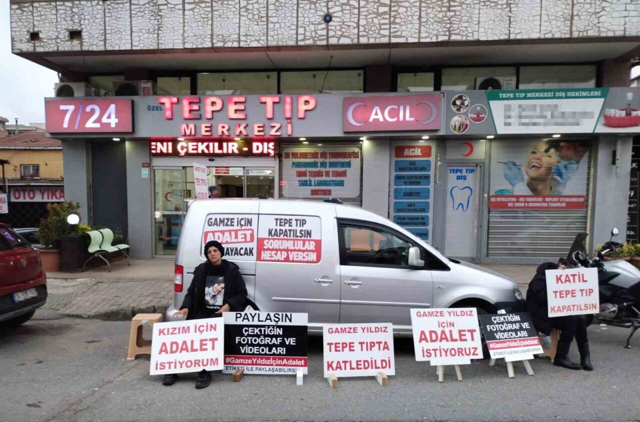 Ümraniye’de grip şikayetiyle gittiği özel tıp merkezinde alerjisi olduğu belirtilmesine