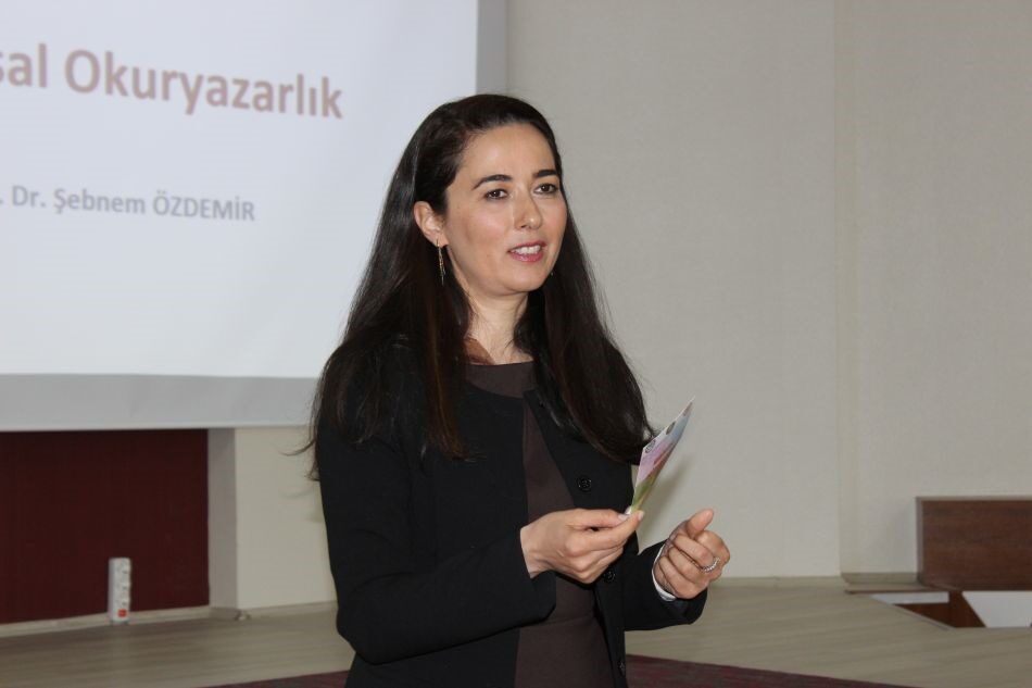 İletişim Fakültesinde Kariyer Planlama ve Finansal Okuryazarlık eğitimi düzenlendi Sivas