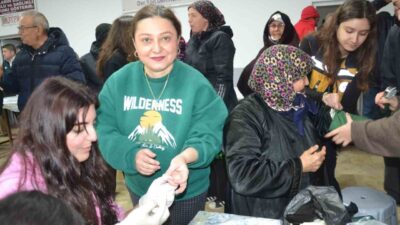 Balıkesir Üniversitesi öğrencileri, Balya ilçesine bağlı Kayalar Mahallesi’nde sağlık taraması