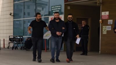 Bursa’nın İnegöl ilçesinde Narkotik Büro Amirliği ekipleri, uyuşturucu tacirini kıskıvrak