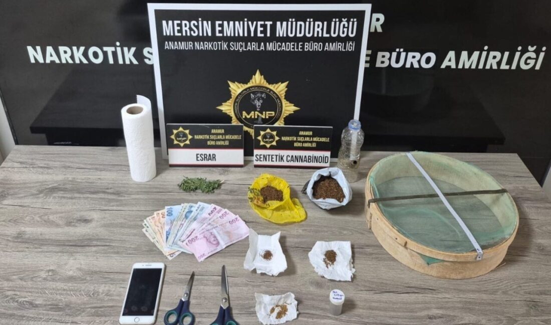 Mersin’in Anamur ilçesinde uyuşturucu madde ticareti yapan şüpheli yakalanıp tutuklandı.