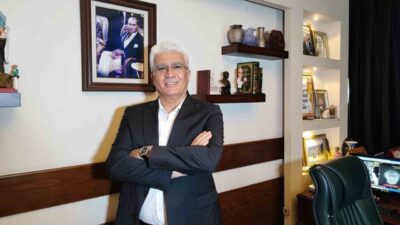 Beyin, Sinir ve Omurilik Cerrahisi Uzmanı Prof. Dr. Orhan Şen,