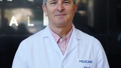 Menopoz döneminde meme dokusunda oluşabilecek değişimlere dikkati çeken Medicana Sağlık