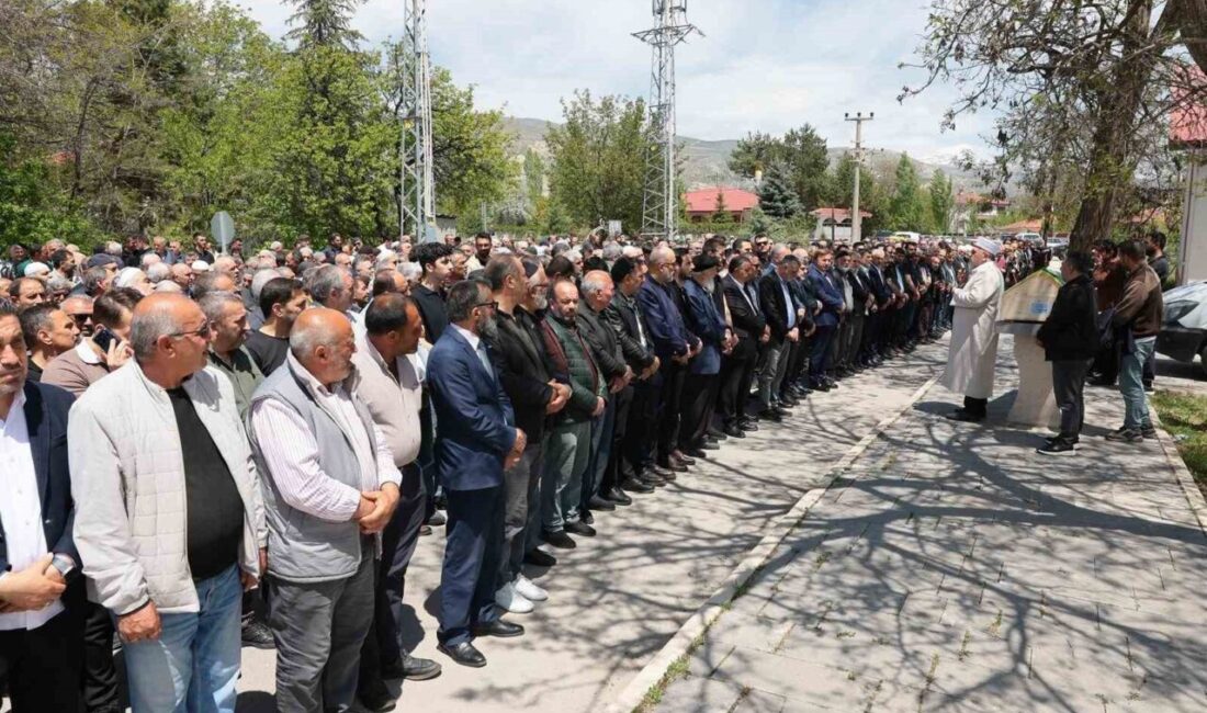 Vali Hamza Aydoğdu, İstanbul İl Kültür ve Turizm Müdürü Hüseyin