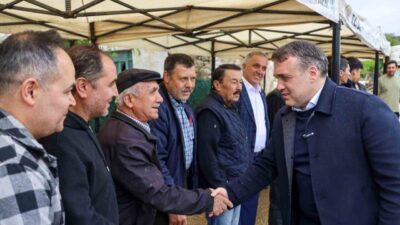 Bilecik Valisi Faik Oktay Sözer, kurum müdürleriyle birlikte Hıdırellez şenliğine