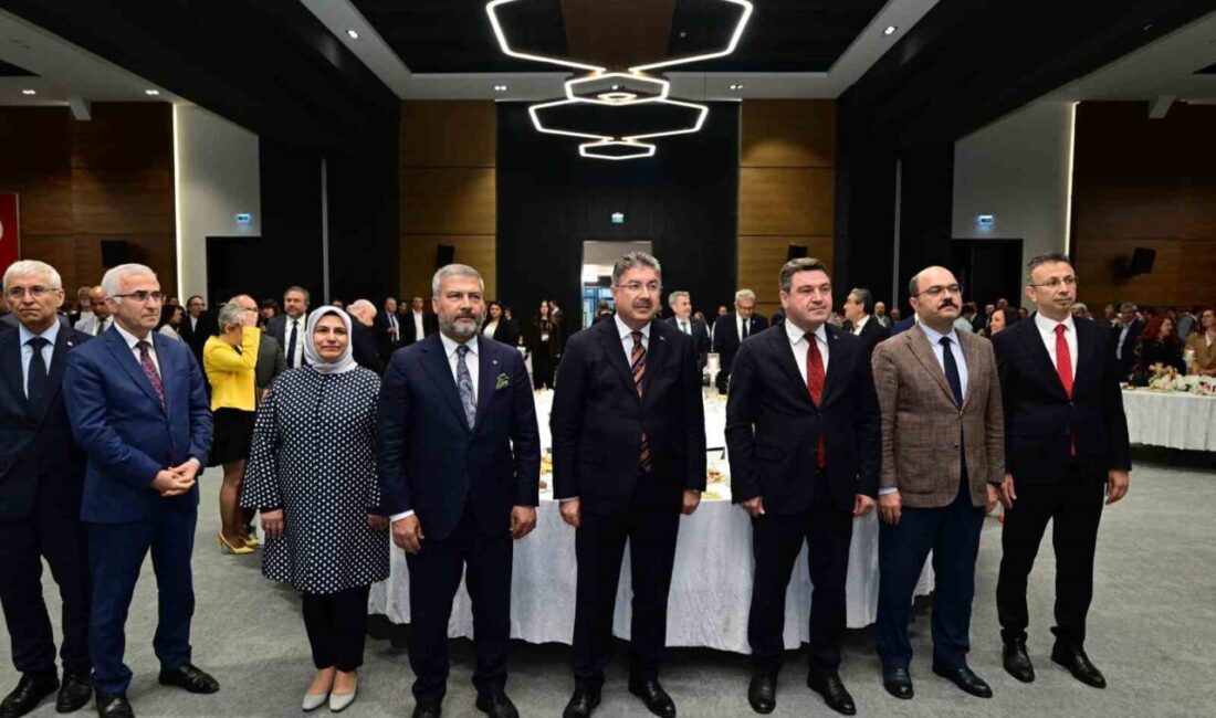 Eskişehir Valisi Dr. Erdinç Yılmaz, kentin potansiyelini ve geleceğini bilimsel