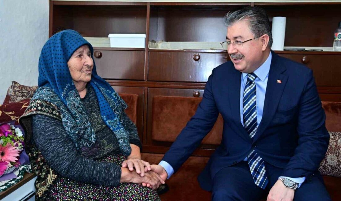 Eskişehir Valisi Dr. Erdinç Yılmaz, hane ziyaretleri kapsamında Gülpınar Mahallesi’nde