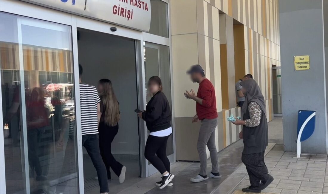 Van’da kurban kesimi sırasında dikkatsizlik ve acemilik nedeniyle yaşanan kazalarda